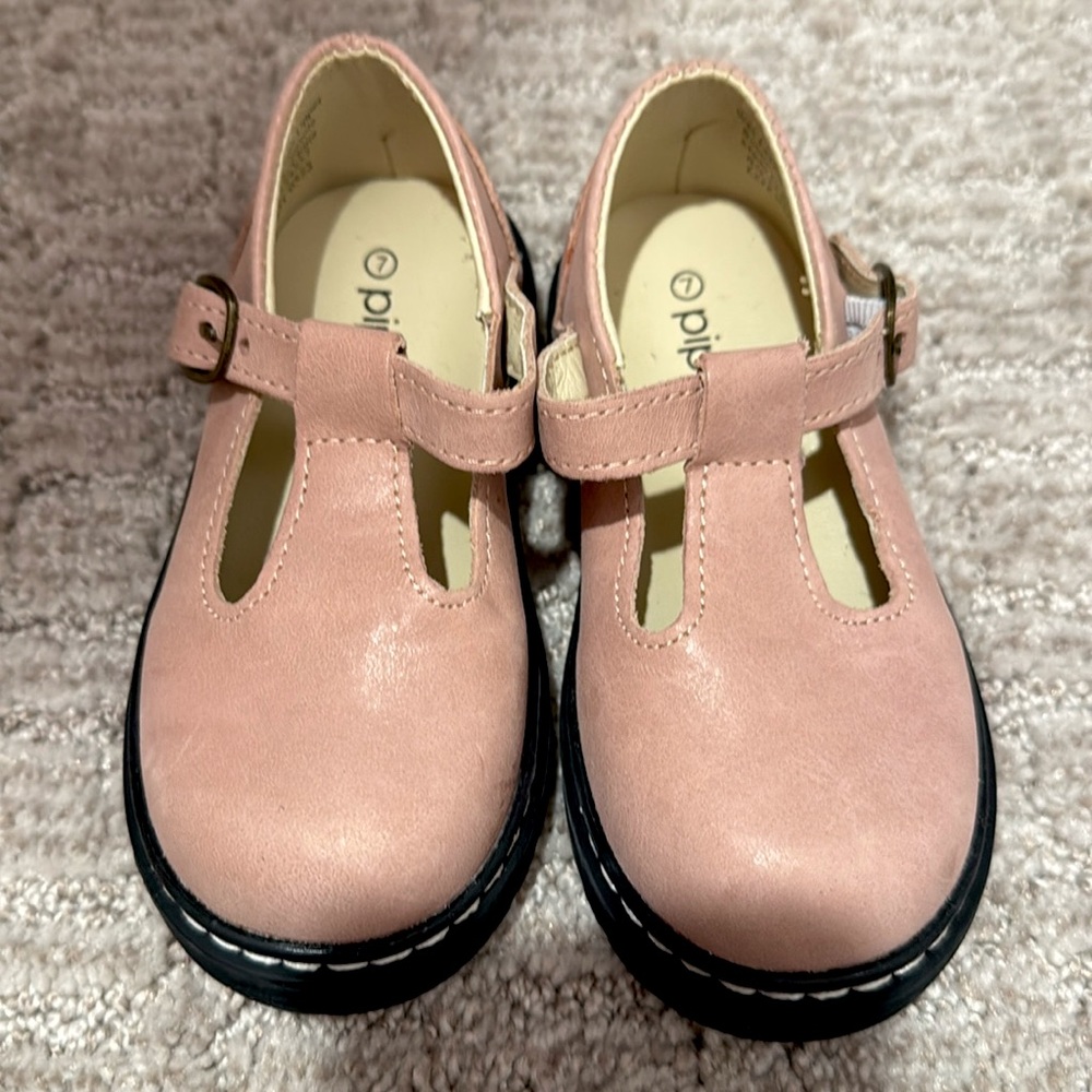 Piper Finn Blush- Lug Sole Mary Jane shoes